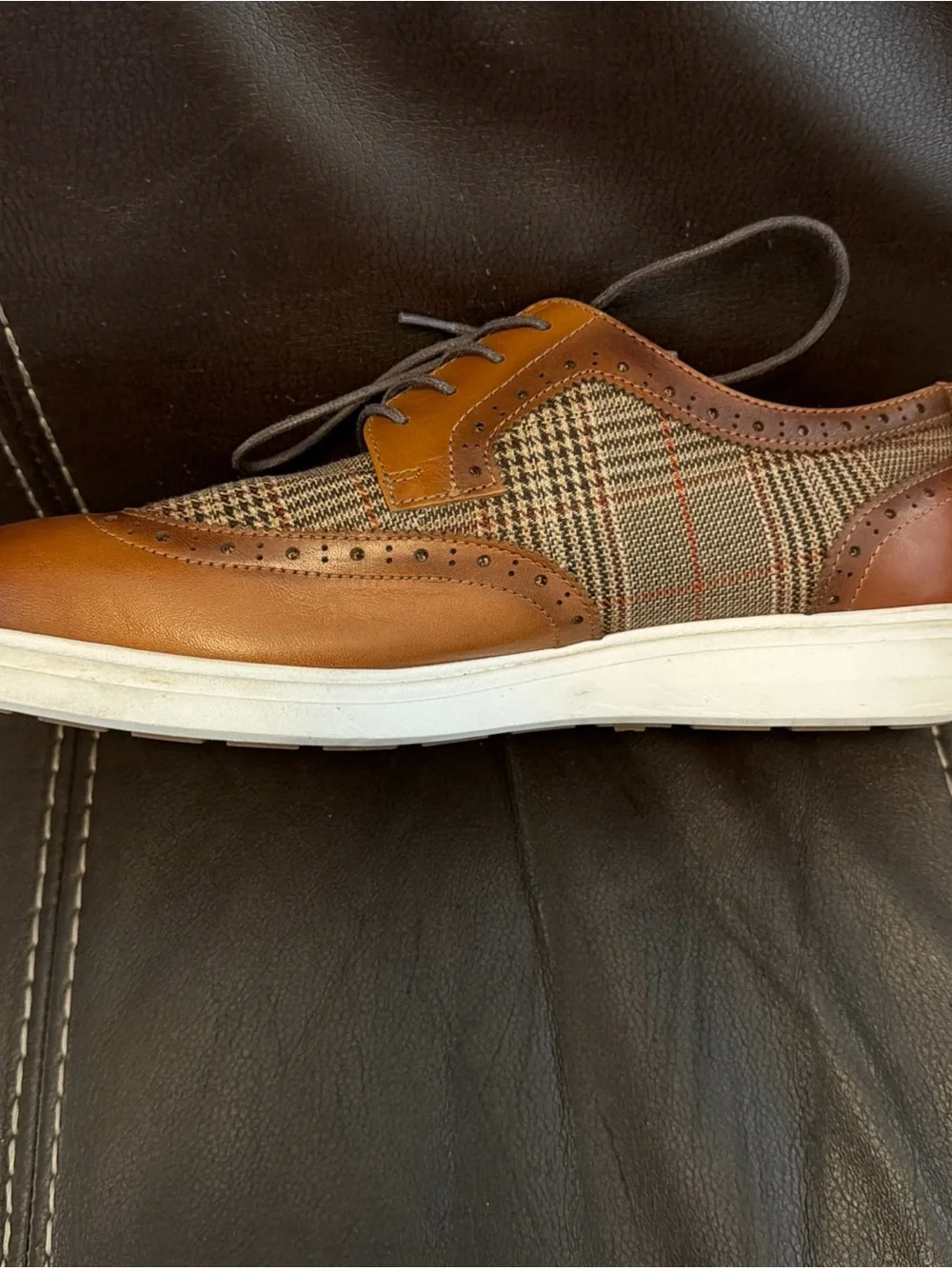 La Milano Palmer 2 Men’s Brown Wingtip Oxford Dress Shoes Size 10.5